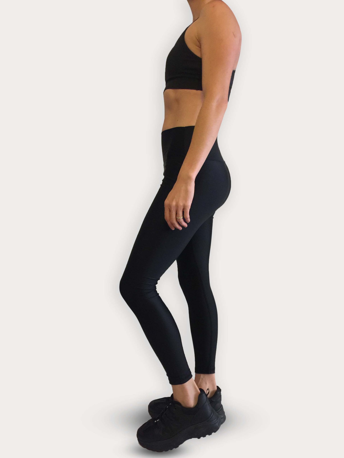 CALZA Hawaiki NEGRO