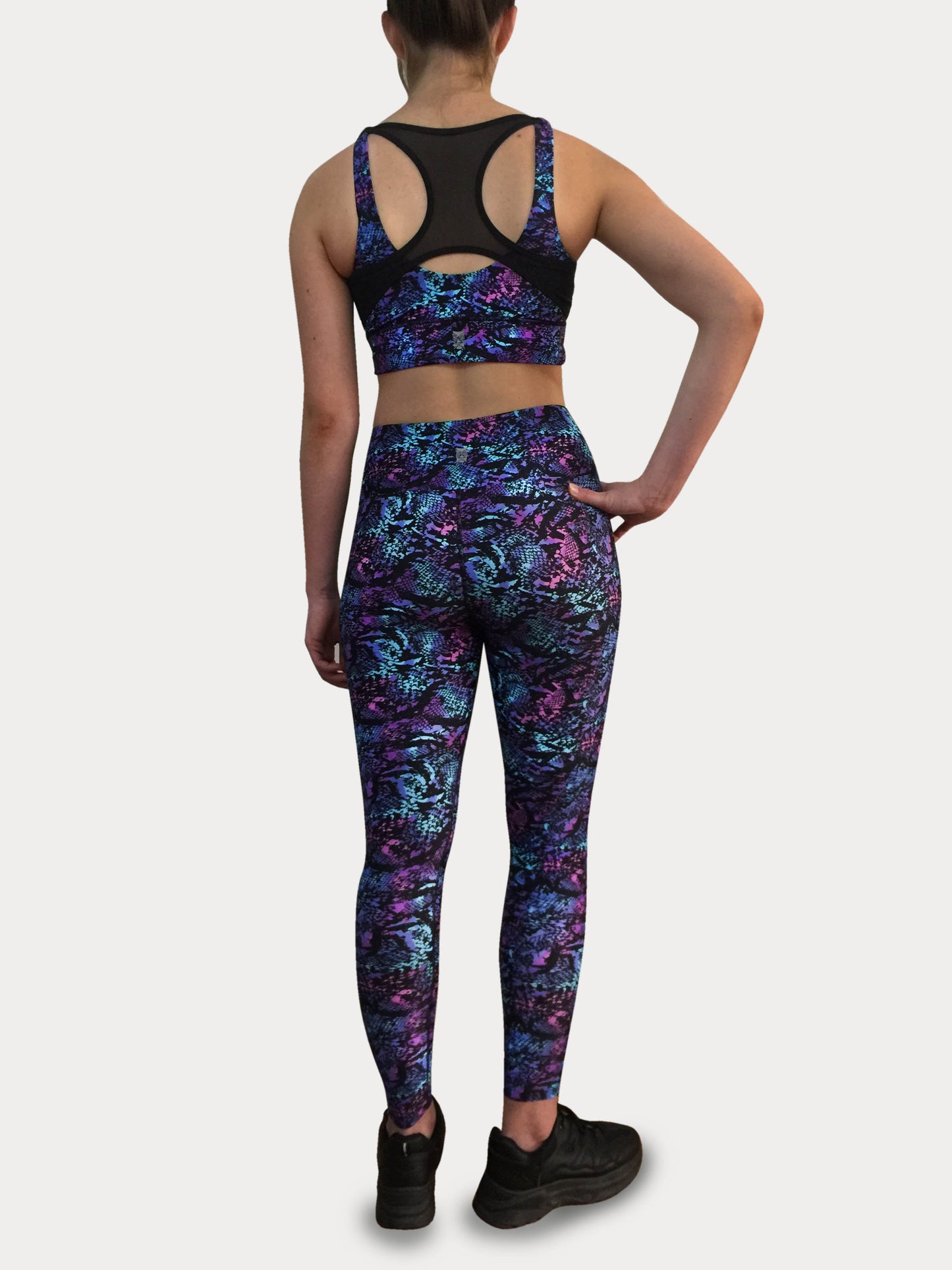 CALZA Hawaiki MORADO ANIMAL