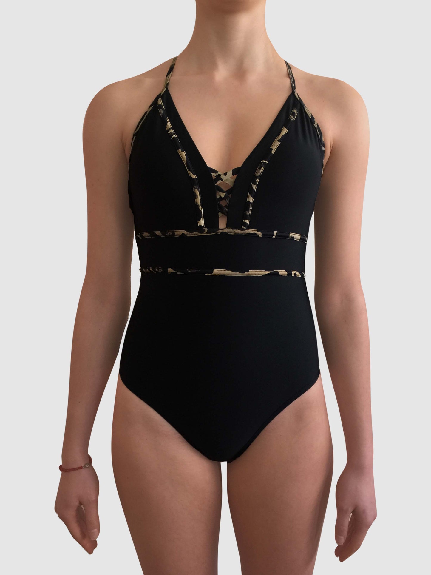 Traje de Baño MAHATU NEGRO