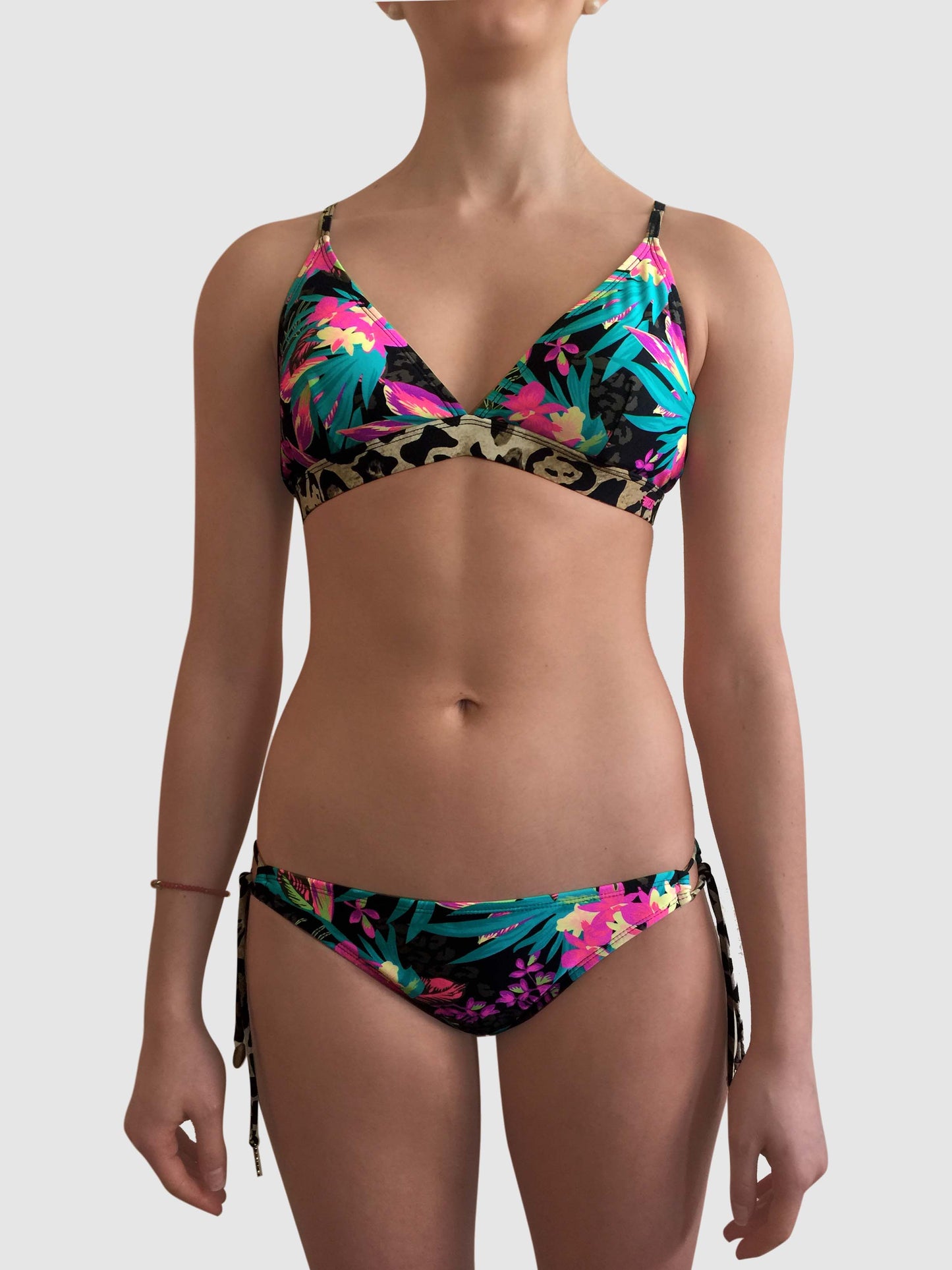 Bikini TAI NEGRO